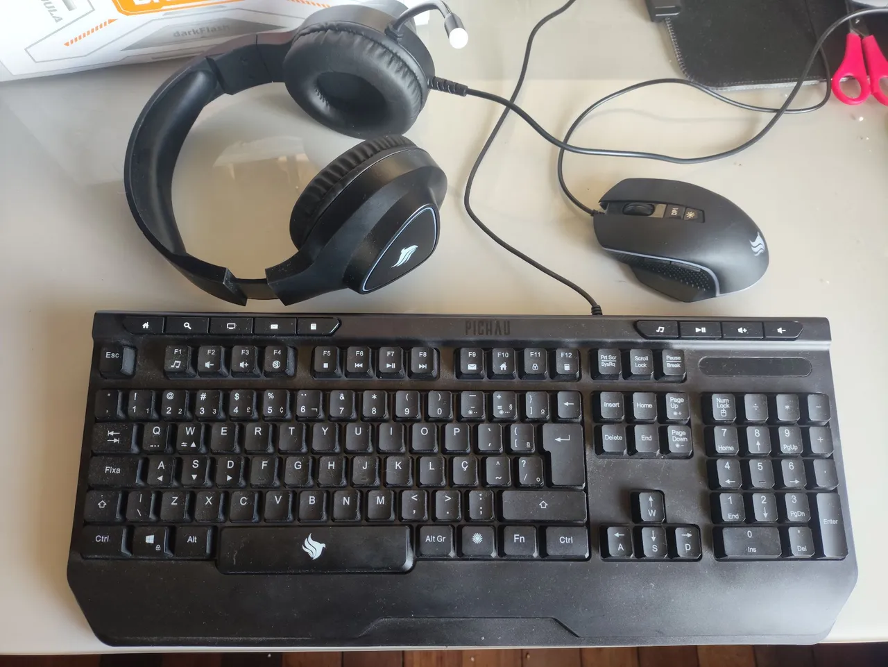 Kit Teclado, Mouse Gamer Pichau e Headset