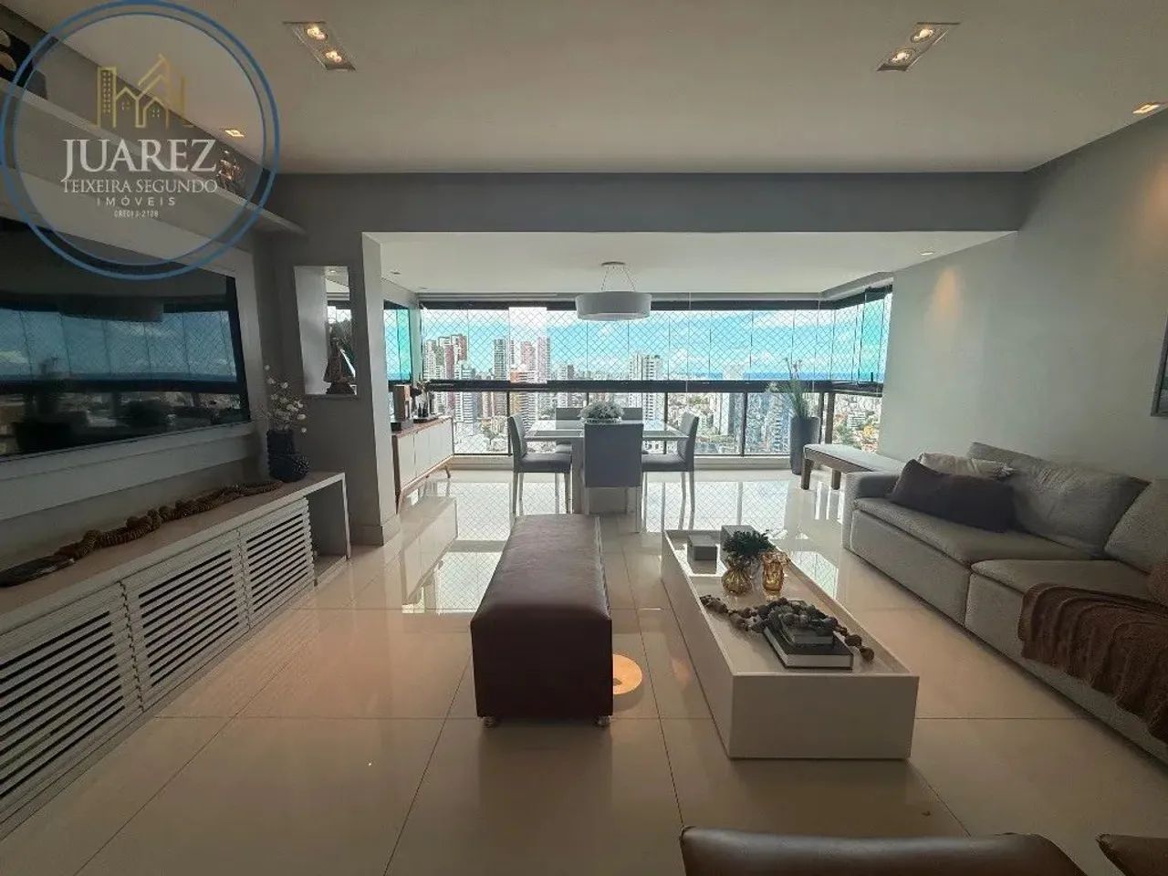 APARTAMENTO NO ELEGANCE GARIBALDI 3/4 SENDO 2 SUÍTES NASCENTE, ANDAR ALTÍSSIMO, FINAMENTE 