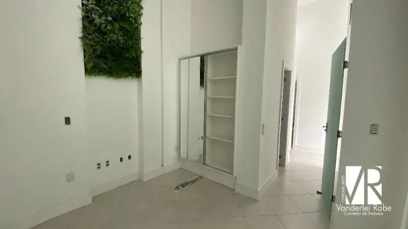 SUPER OPORTUNIDADE - Sala Comercial com 105m² proximo da BR101, ideal para consultório, sa - Foto 4