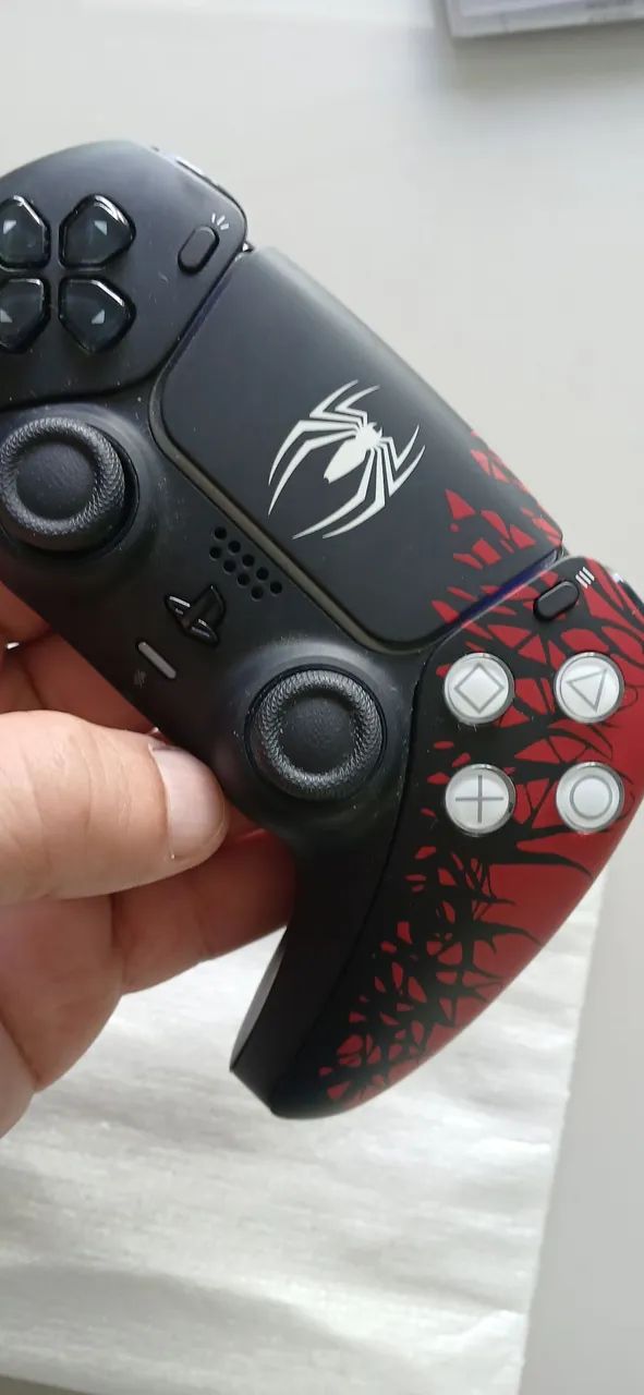 Controle PS5 Spider Man 2 - Foto 4