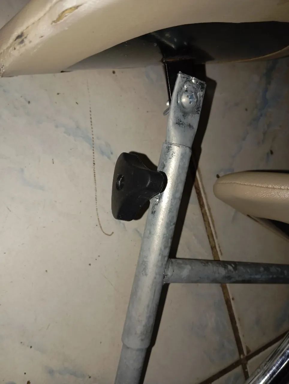 Suporte para manicure - Foto 6