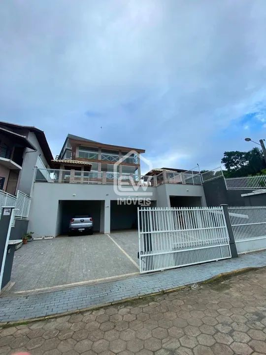 Casa na Praia do Grant em Barra Velha, SC