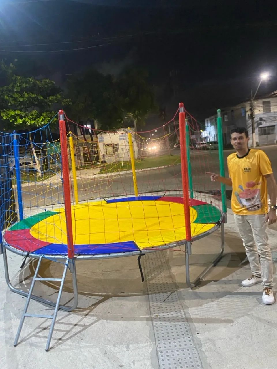Pula-pula e algodão doce Cama Elástica Infantil - Diversão Garantida! - Foto 2