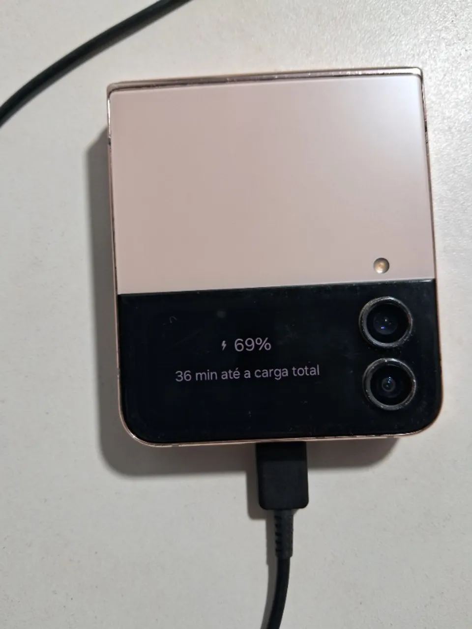 Telefone zflip 4