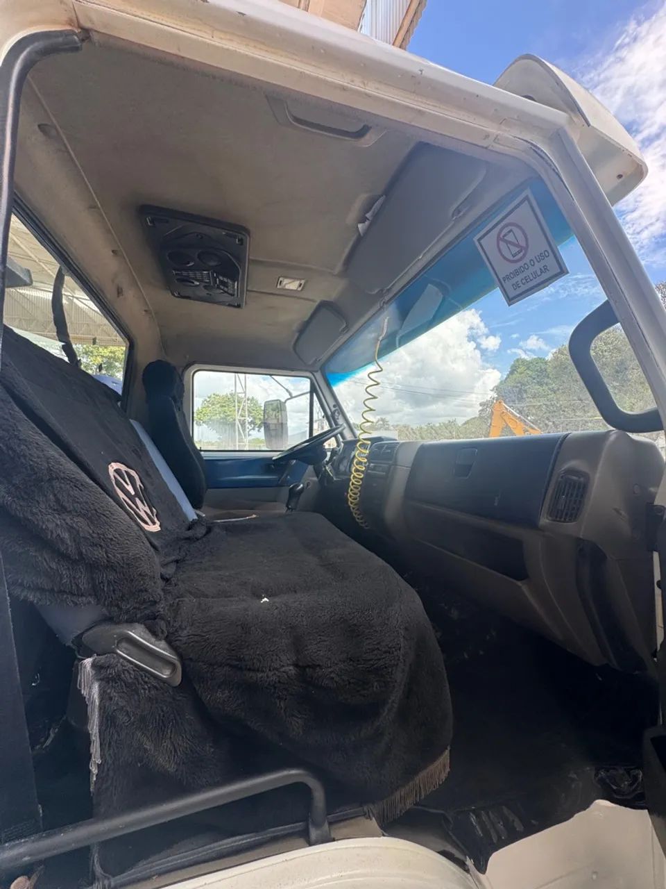 VW 24-220 Caçamba 2009 - Foto 4