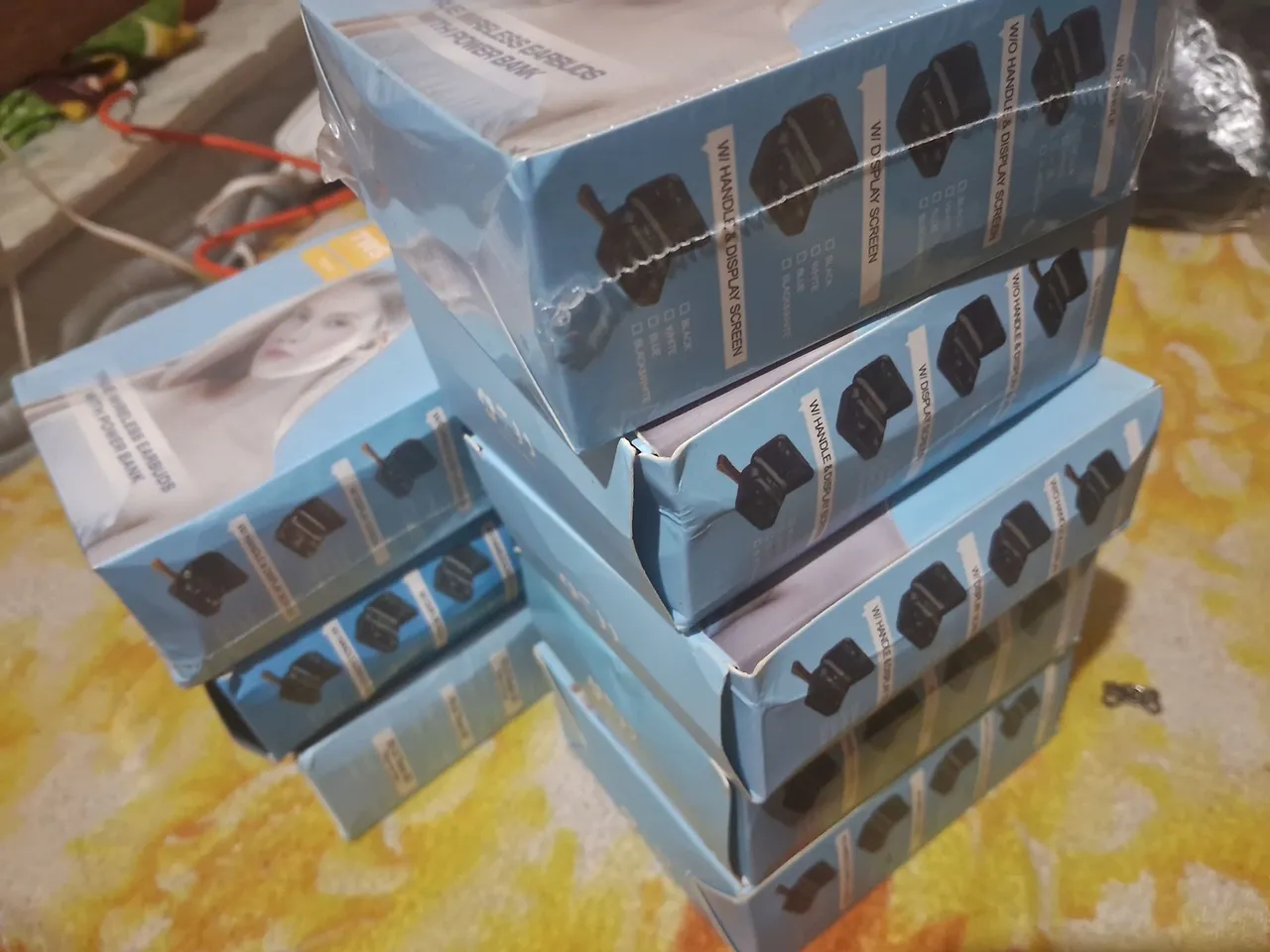 8 Fone de Ouvido Bluetooth Sem Fio com Caixa de Carga