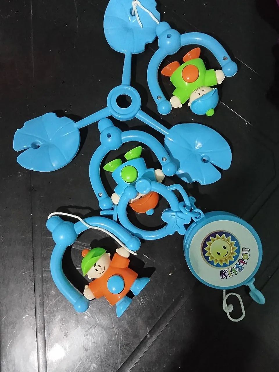 Móbile musical infantil com personagens divertidos - Foto 2