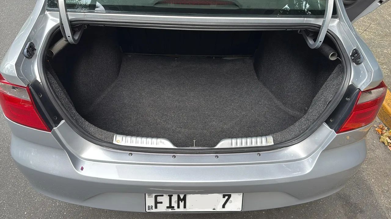 Voyage 1.6 MSI Trendline 2015 - Foto 3