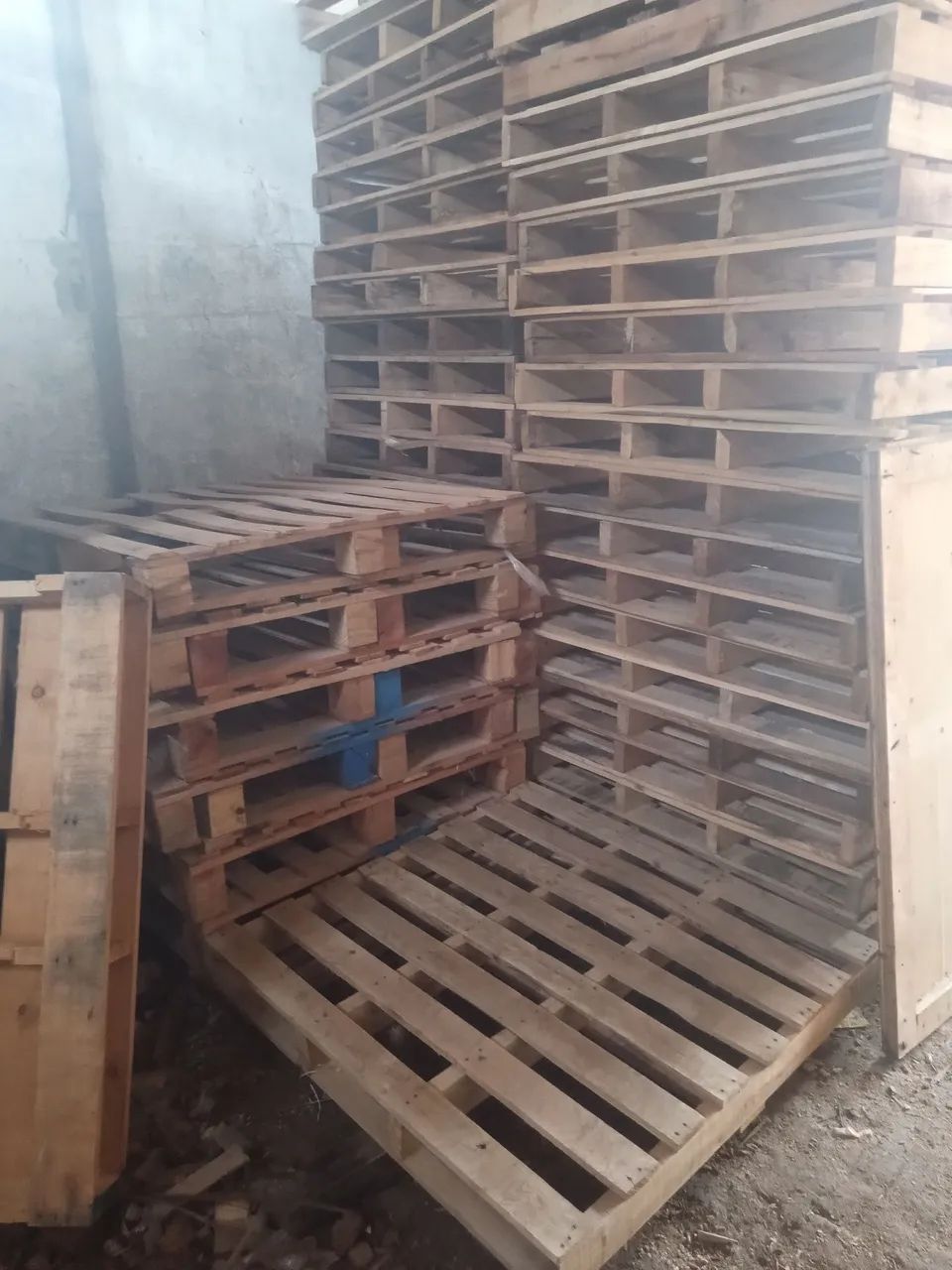 Vendo pallet 64640459436930124