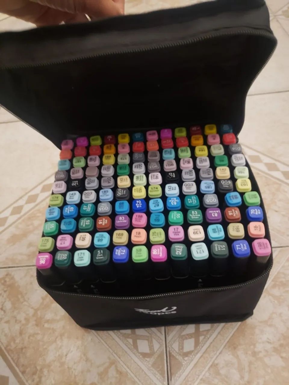 Kit 120 Canetas Marcador Permanente Colorida  Ponta Dupla com Bolsa - Foto 4