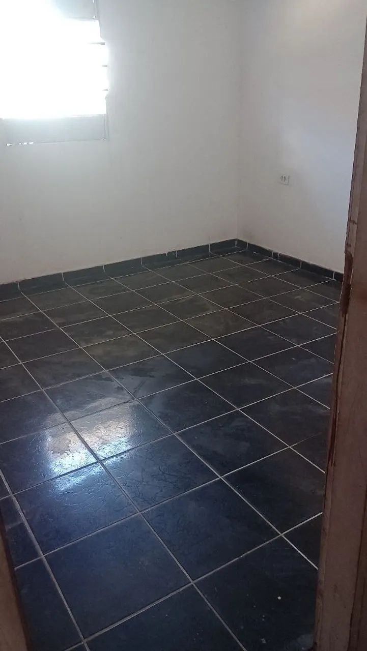 Casa mais um kit net a venda - Foto 5