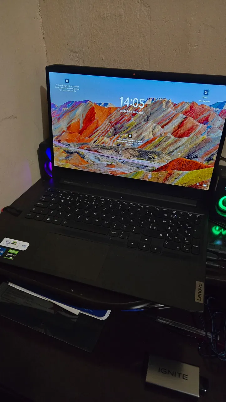 Notebook Lenovo - Tela 15.6