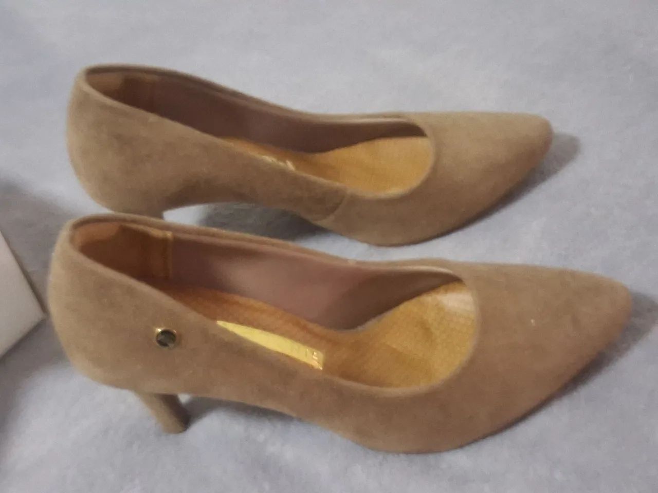 Sapatos scarpin bege - Foto 4