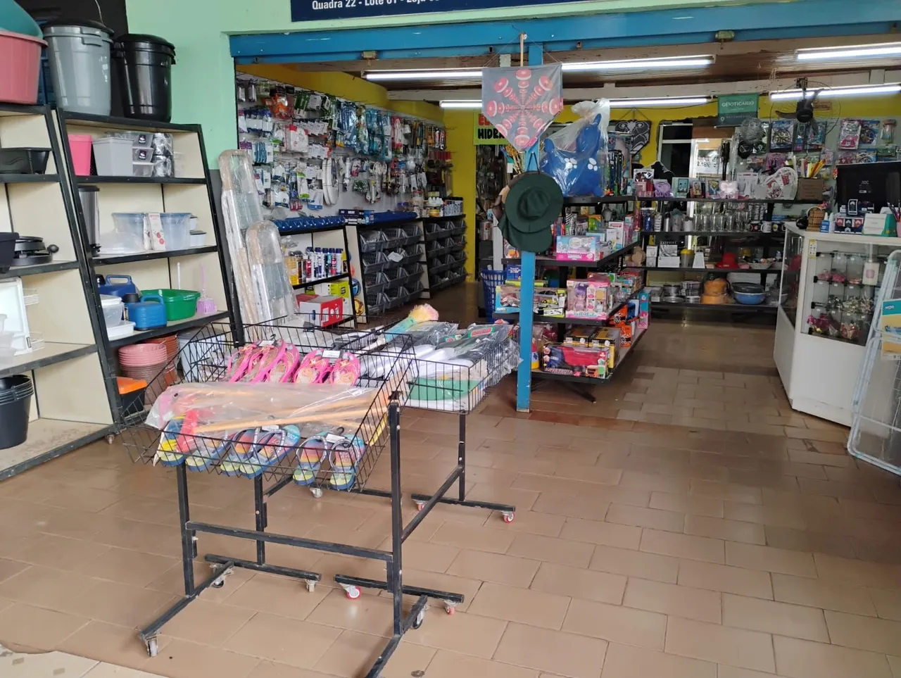 LOJA COMPLETA À VENDA!<br><br>