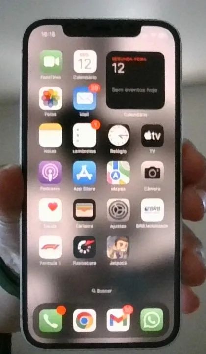 iPhone 12 branco 128gb 85% de bateria (Aceito Samsung)
