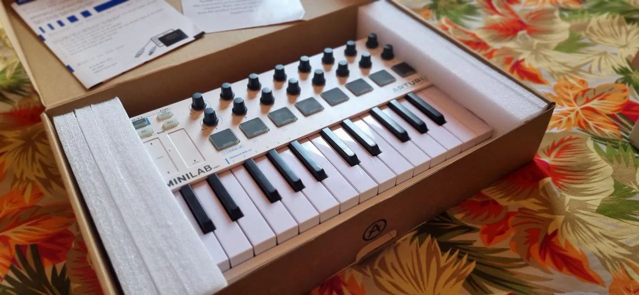 Teclado Midi Arturia MiniLab MkII - Foto 4