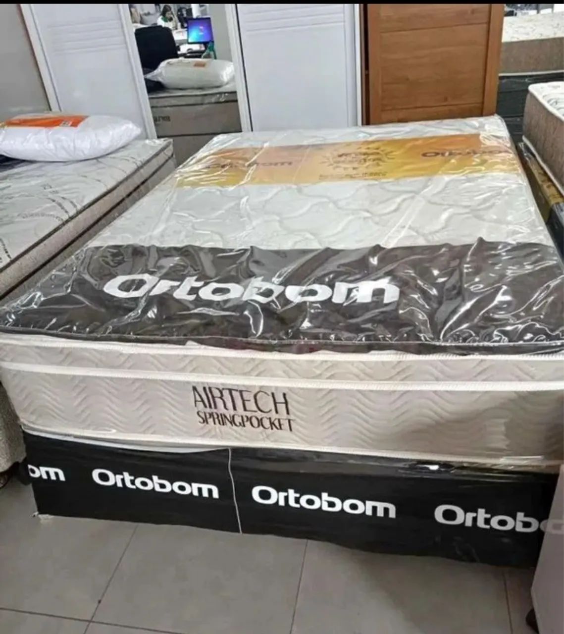 CAMA BOX QUEEM 158x198 BASE + COLCHÃO ORTOBOM 