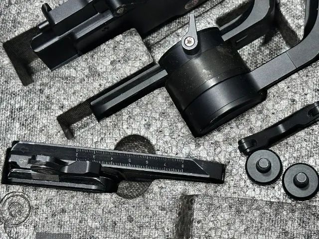 Gimbal Estabilizador Feiyutech AK4000 Suporta 4,5kg - Foto 4