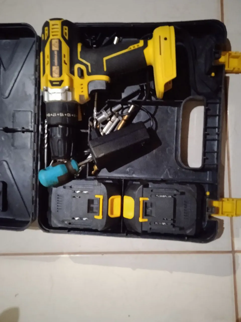 Furadeira e Parafusadeira