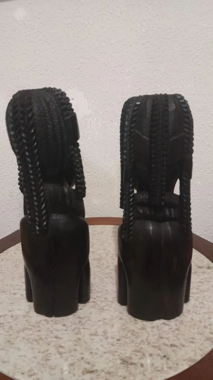 Escultura 64301343321857123