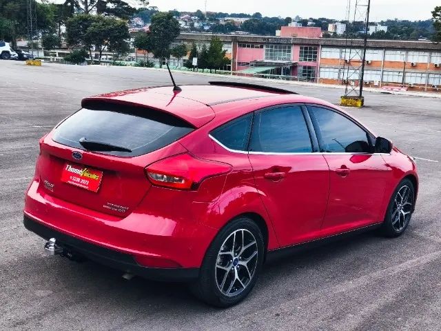 FOCUS HATCH TITANIUM PLUS COM TETO SOLAR - Foto 2