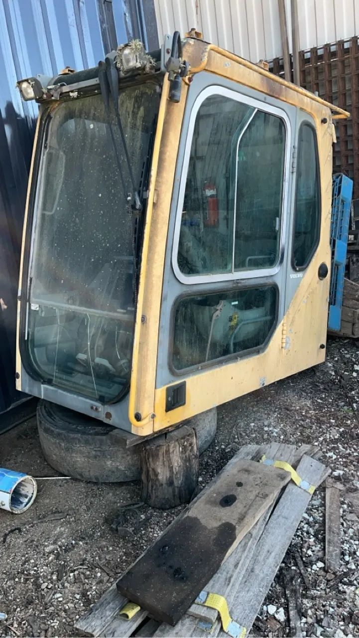 ESCAVADEIRA EC700 VENDA EM PEÇAS - Foto 6