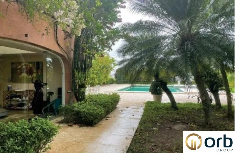 Leilão de Casa no Condomínio Jardim Pernambuco, com 1.061m² - Leblon