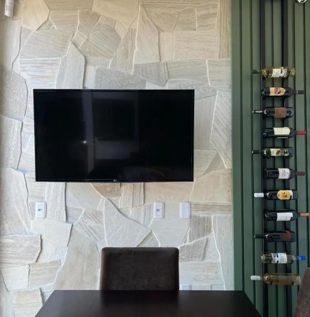 Caco de Pedra São Tomé Branco Irregular Revestimentos Do Meu Gosto - Foto 3