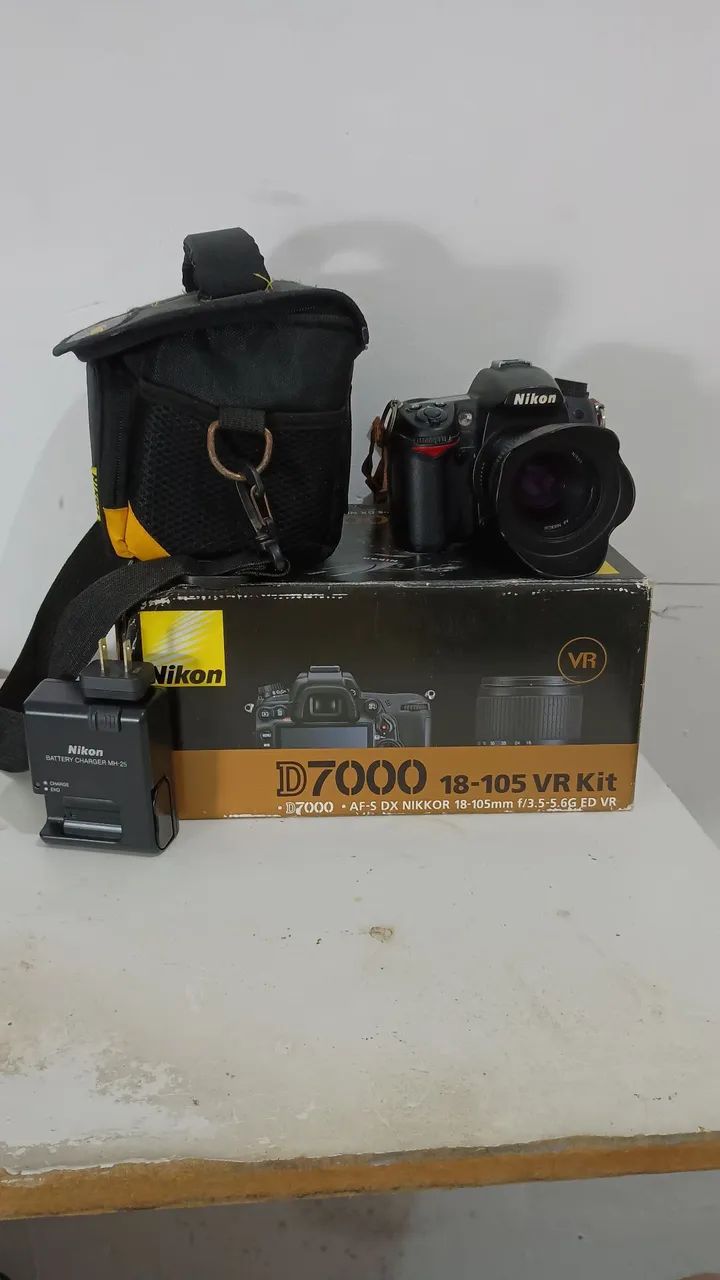 Nikon D7000 Camera with 50mm Lens and 2 Batteries - Trade for GoPro 1164297909646977120