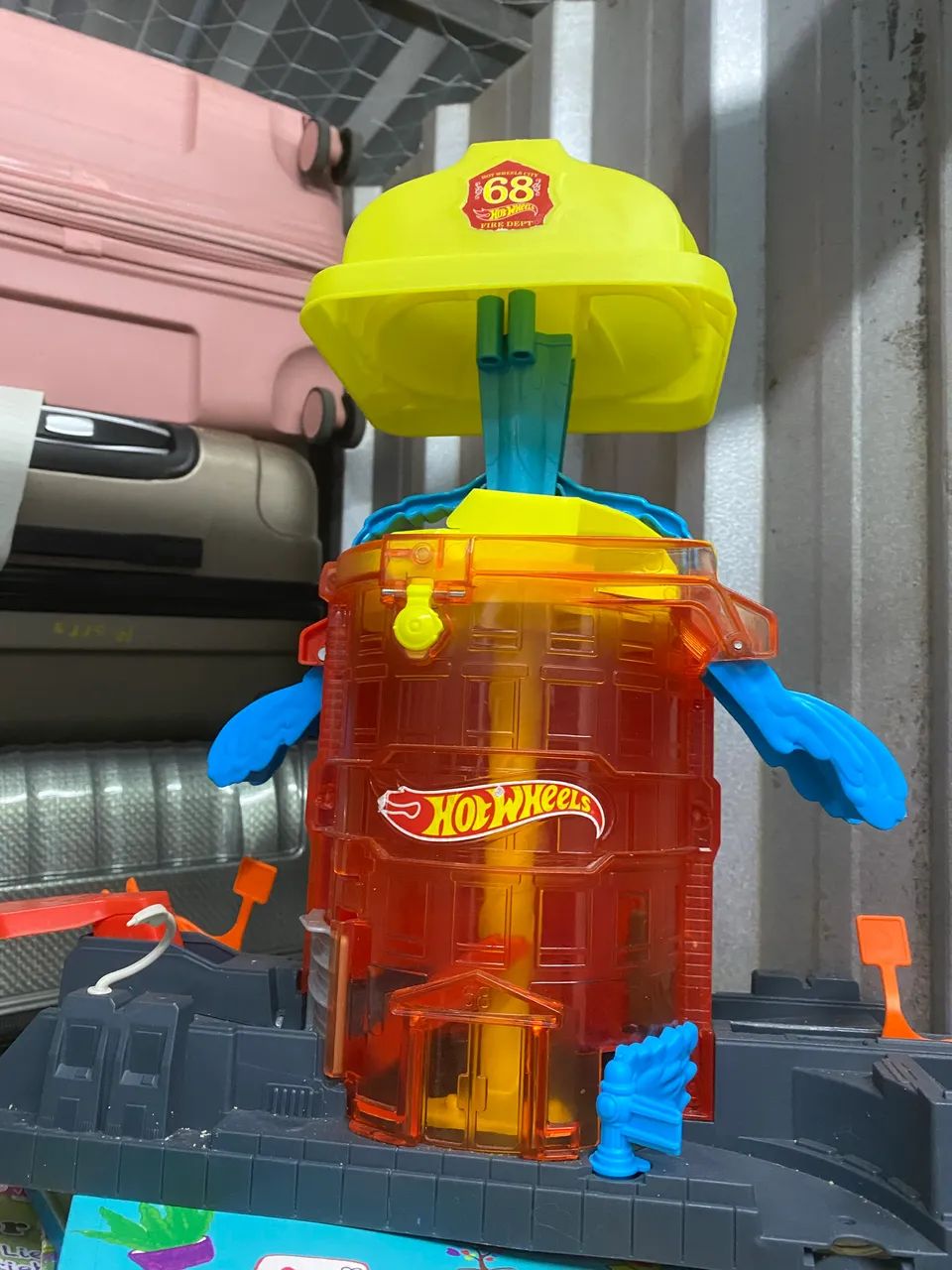 Hotwheels estação de bombeiros
