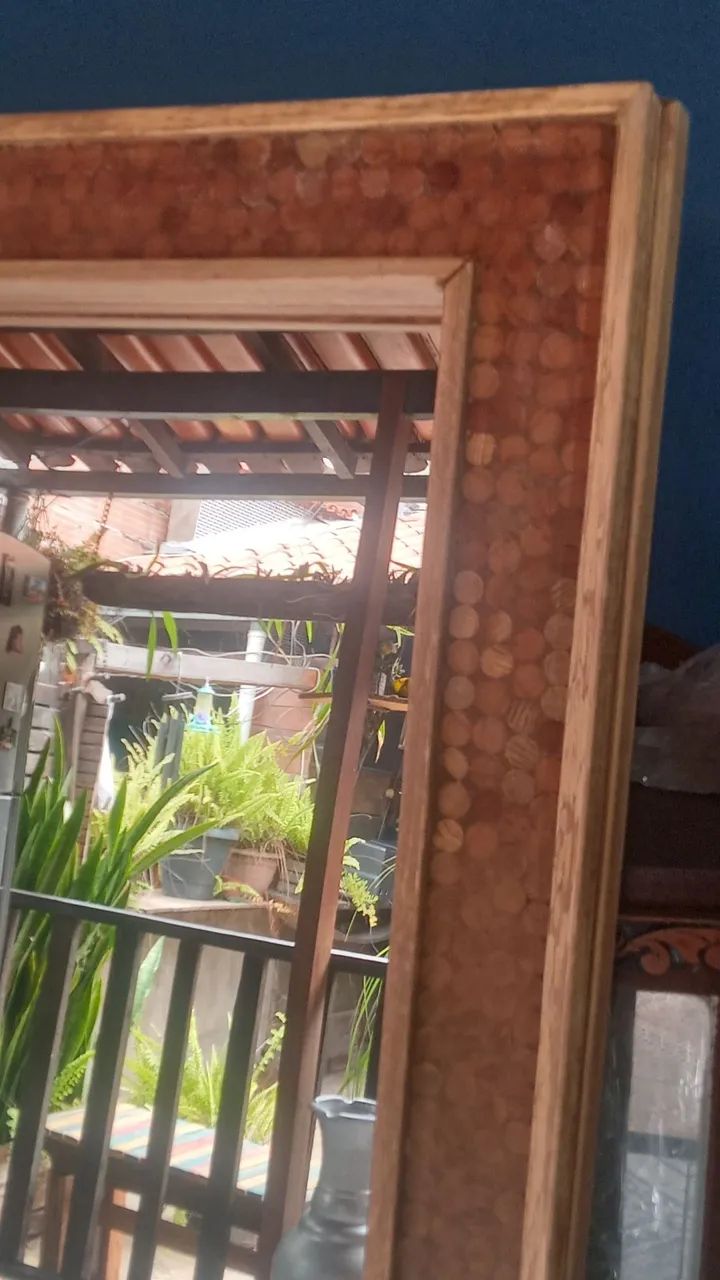 Espelho de madeira de demolição rustica - Foto 2