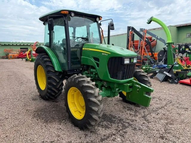 John Deere 5078E ano 2018 Cabinado Original  - Foto 4