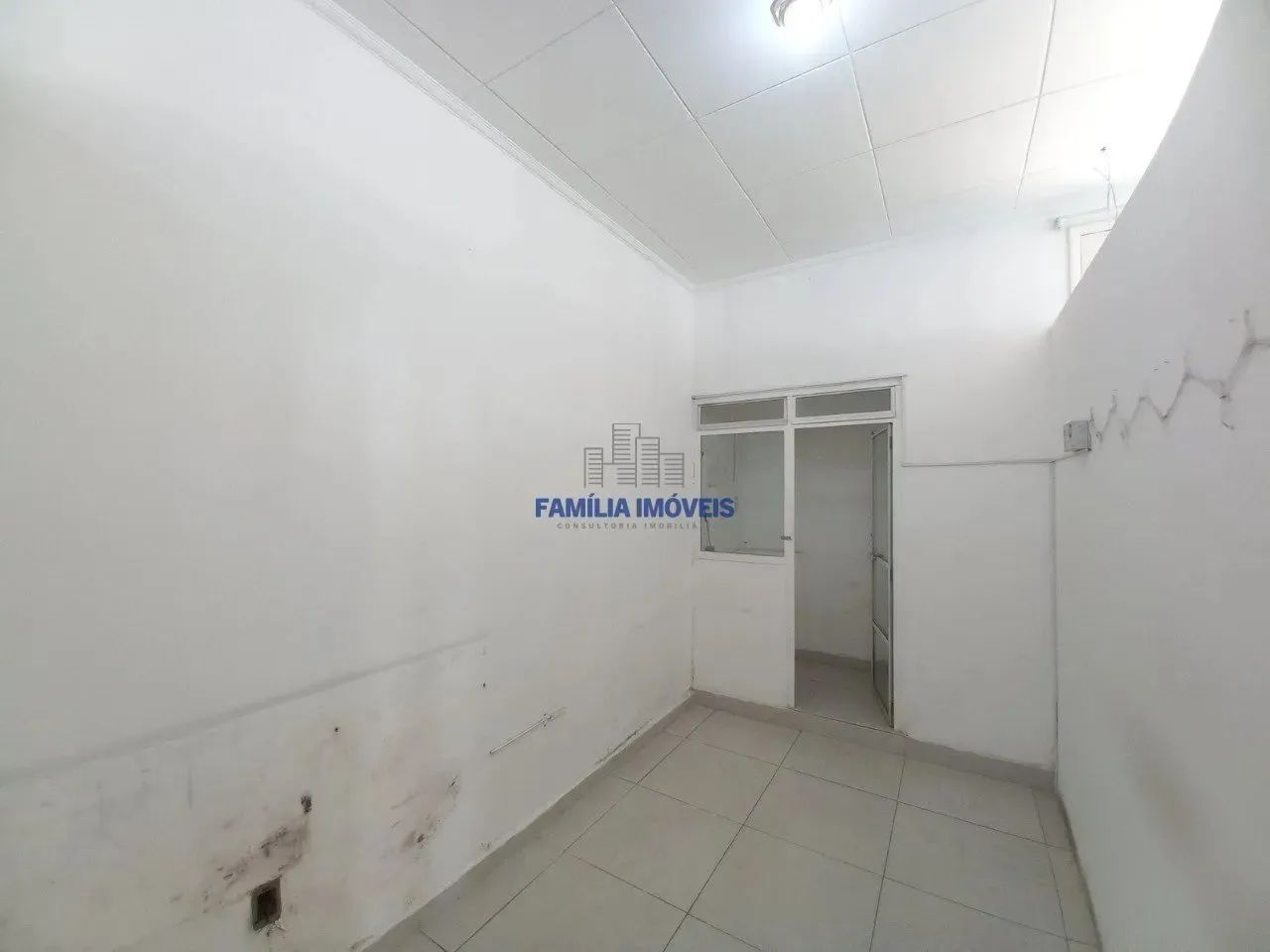 Loja para alugar, 430 m² - Itararé - São Vicente/SP - Foto 11