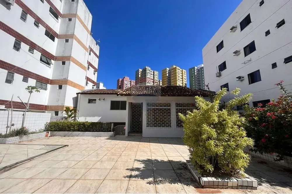 CASA À VENDA PITUBA SALVADOR BAHIA