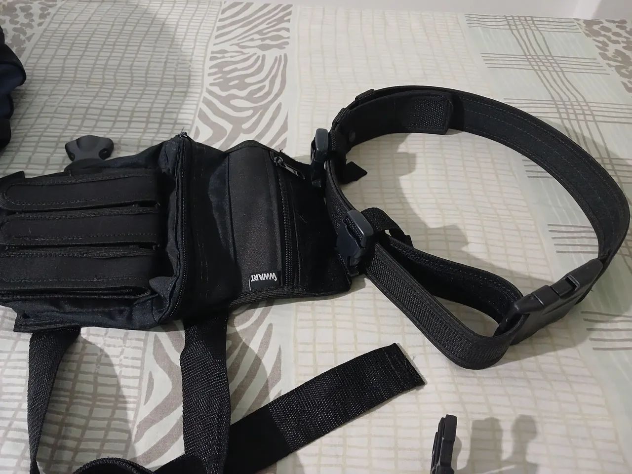 Bolsa de Cintura Tática Militar - Foto 2