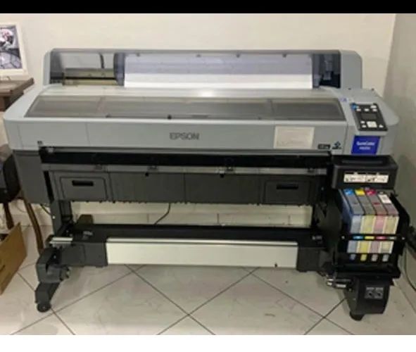 Impressora Epson F6370 Plotter Sublimação 110cm - Foto 2