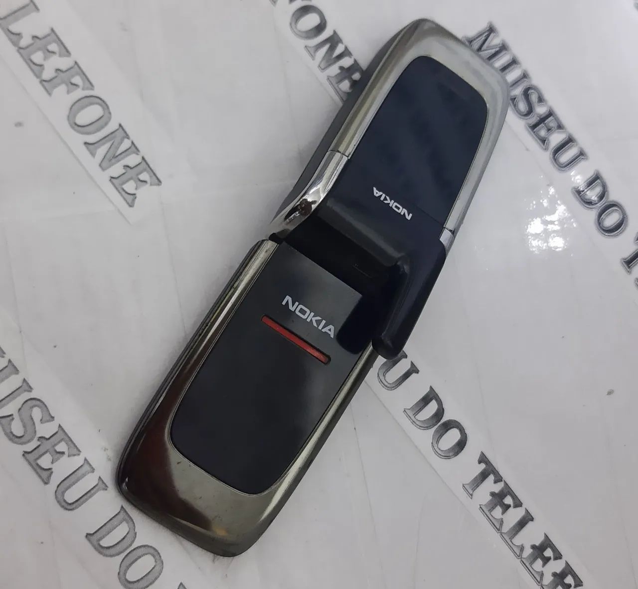 Nokia 6060 BATMAN FLIP pequeno celular antigo RELIQUIA  - Foto 6