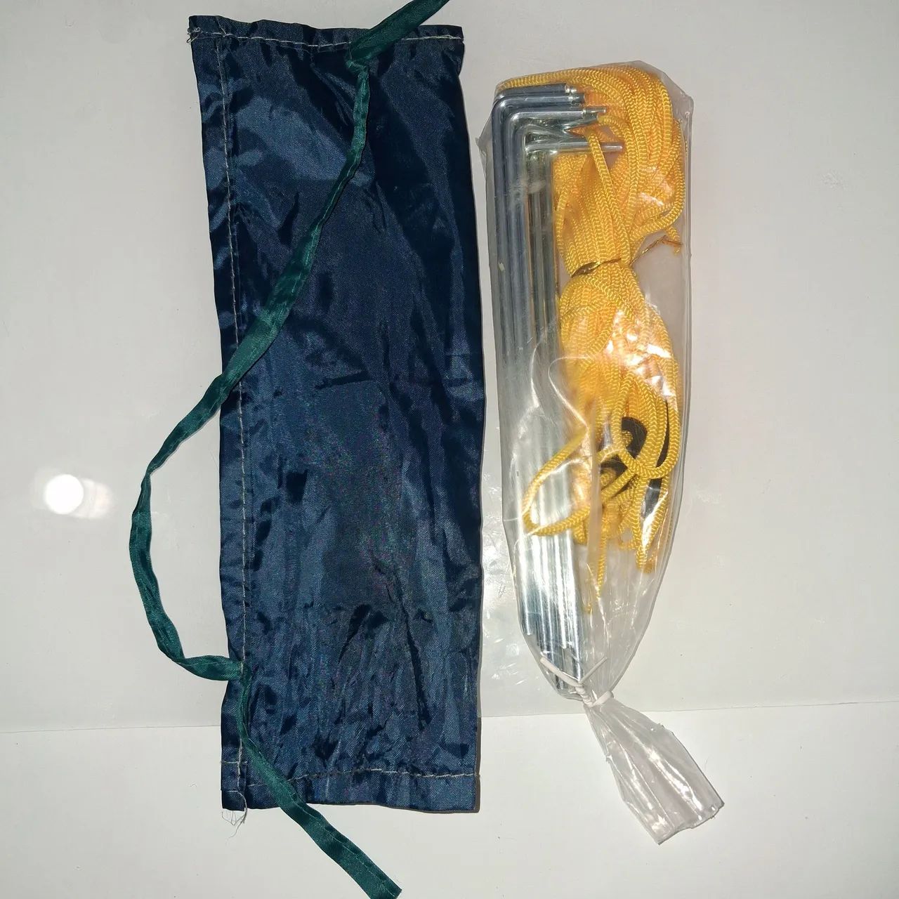 Conjunto de 12 espeques + 02 tirantes para montagem de barracas e gazebos - Foto 4