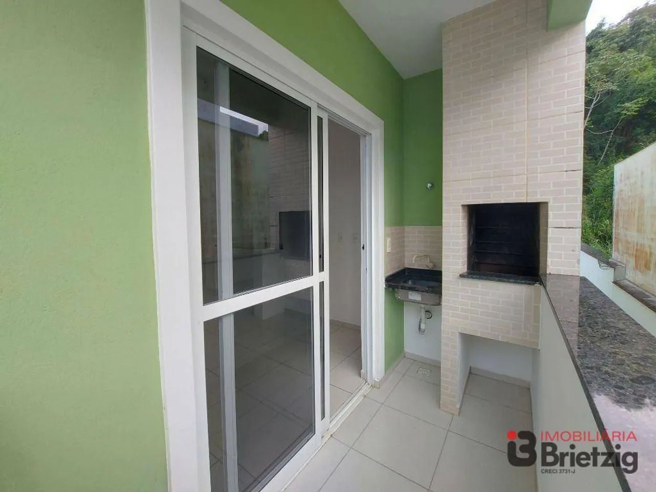 Apartamento com 2 dormitórios para alugar, 55 m² por R$ 1.200 +taxas/mês - Itaum - Joinvil - Foto 7