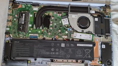 Notebook ASUS Vivobook 15 (X1502) - I3-1220P - Foto 4