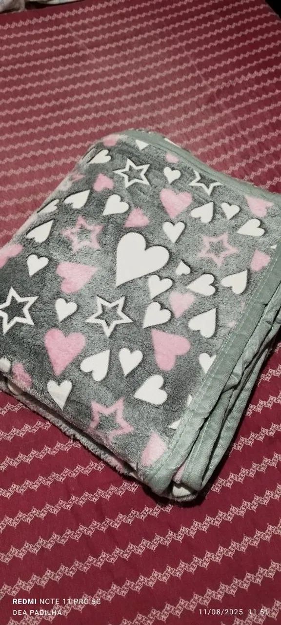 Coberdrom Sherpa Aveludado de Casal com Estampas de Corações e Estrelas - Foto 5