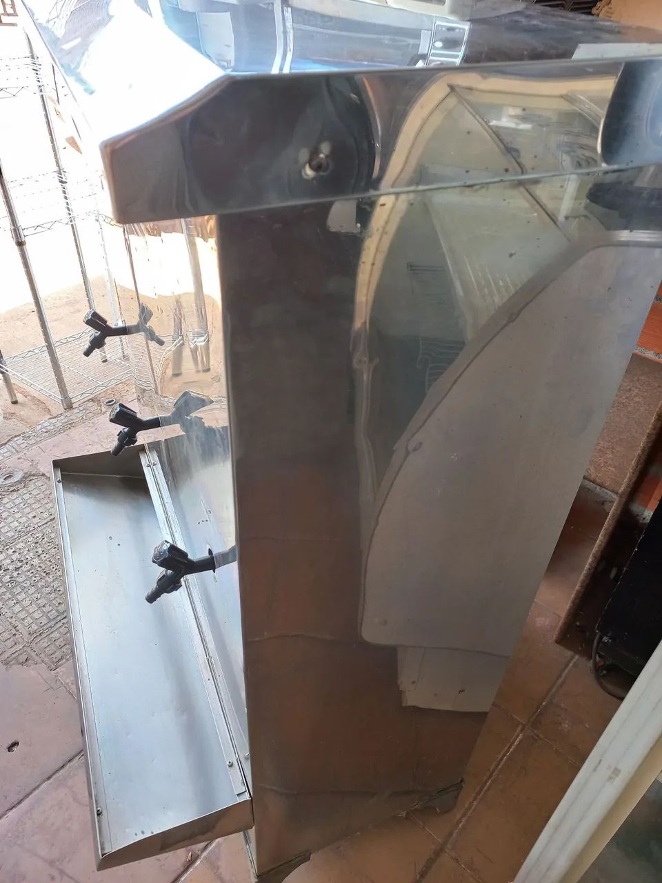 Bebedouro industrial inox 100 litros  - Foto 4