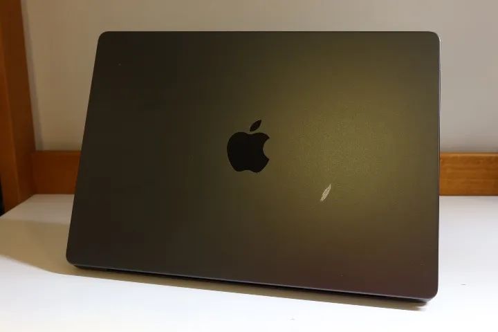 MacBook Pro 14 - M3 Pro 18gb, 512gb - Space Black. - 166