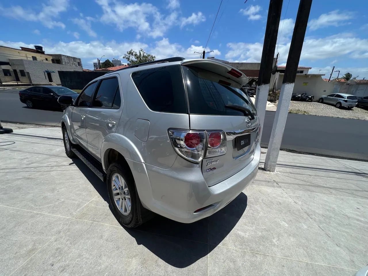 Toyota Hilux SW4 SRV D4-d 4X4 3.0 TDI Dies. AUT 2015 - Foto 5