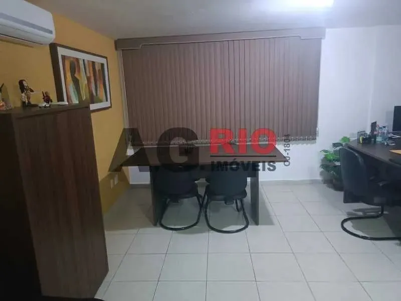 Sala : / Comercial / Vila Valqueire