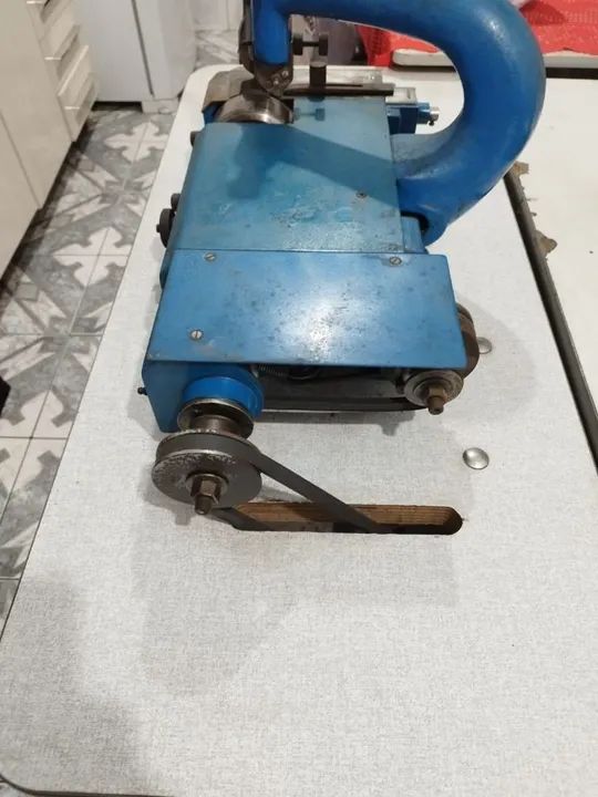 Chanfradeira de peças de couro  - Foto 4