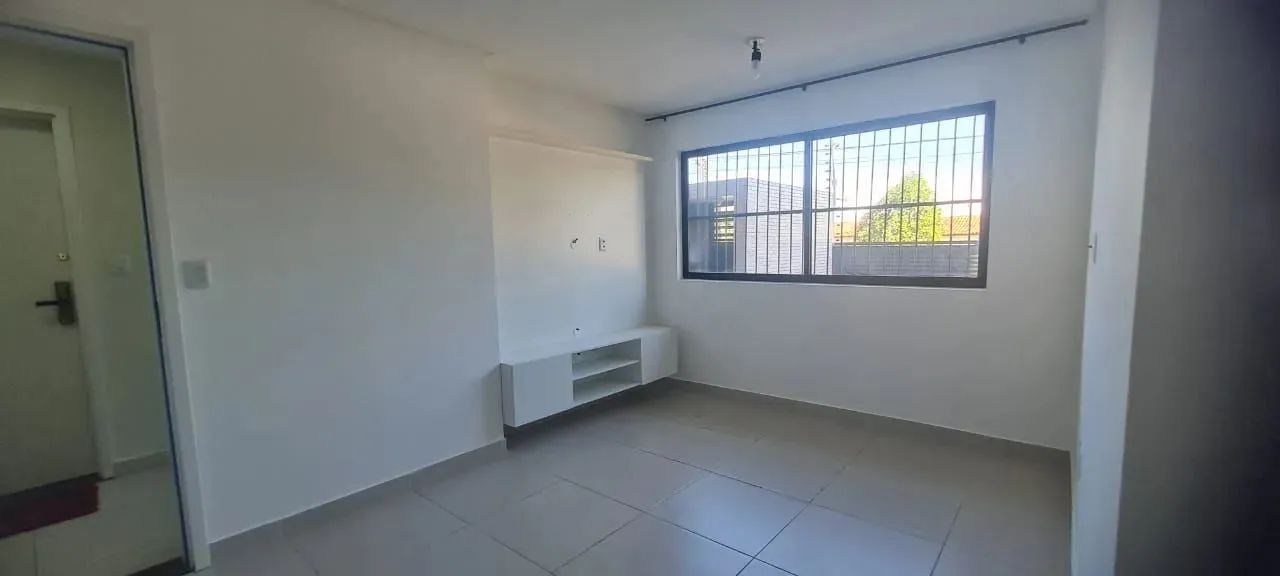 Apartamento com 2 dormitórios, ala ampla para 2 Ambientes e Cozinha Americana para alugar, - Foto 2