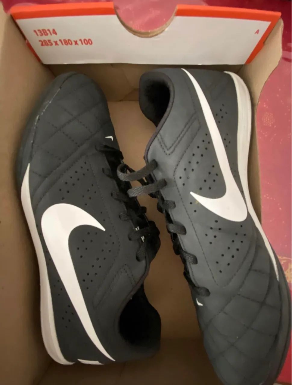 Chuteira Nike de Futsal 38  - Foto 2