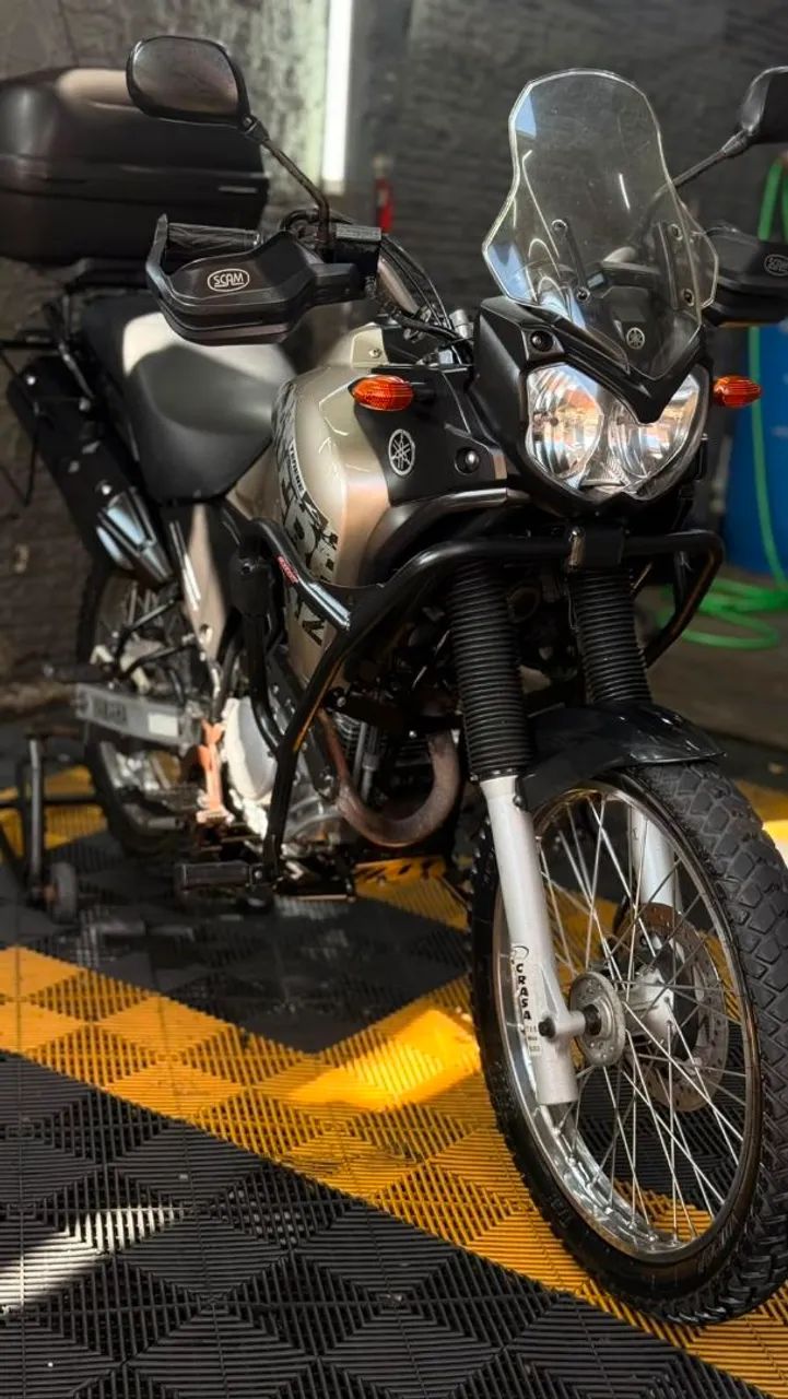 Ténéré 250 moto única  - Foto 2