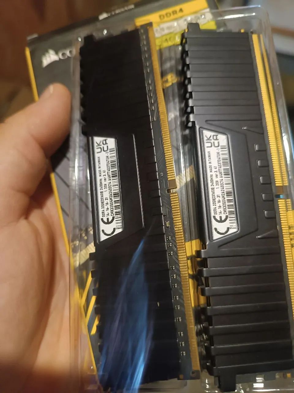 Memória Corsair vengeance 32g(2x16gb) ddr4 2400 - Memória RAM